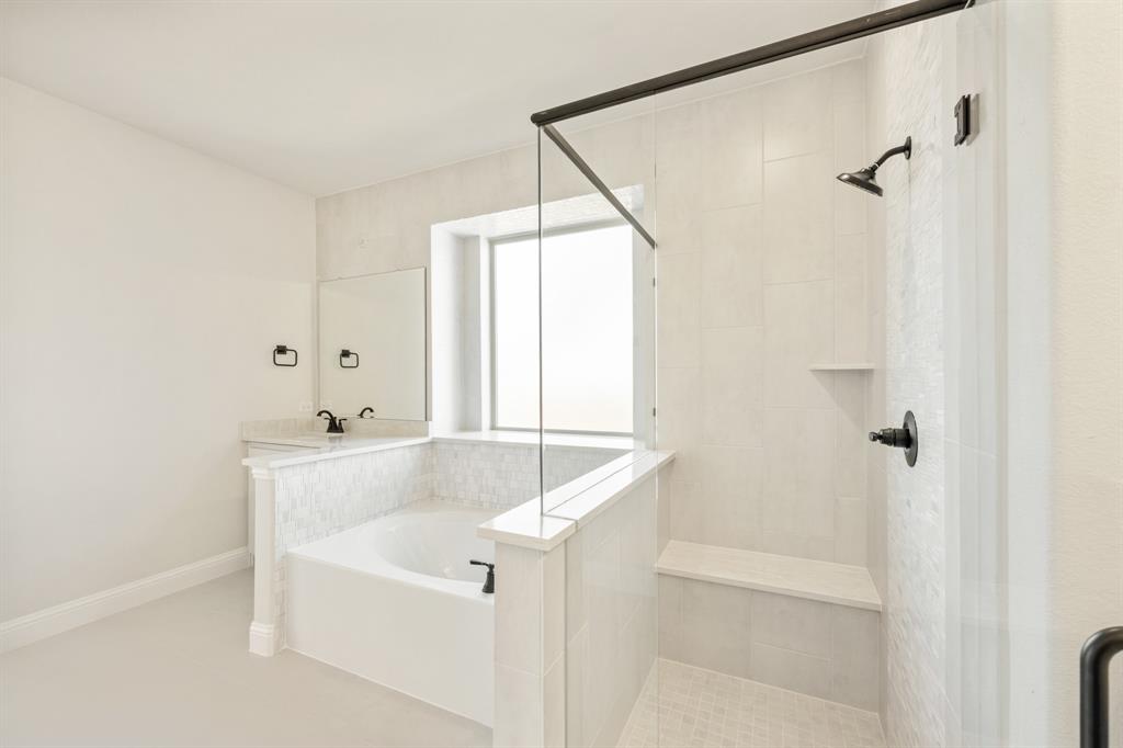 115 Tetrad Circle Property Photo 23