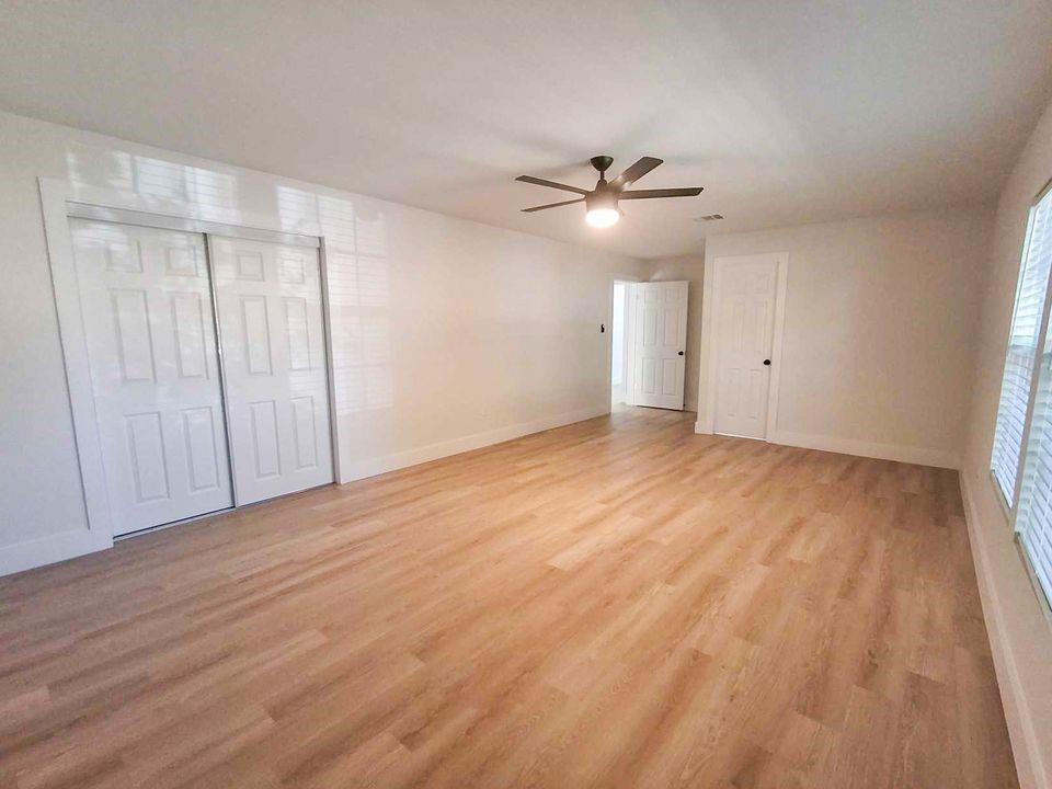 220 W Wardville Street Property Photo 16