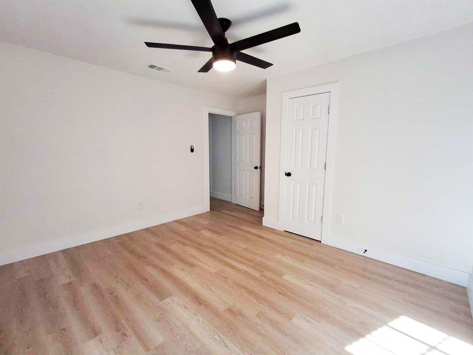220 W Wardville Street Property Photo 19
