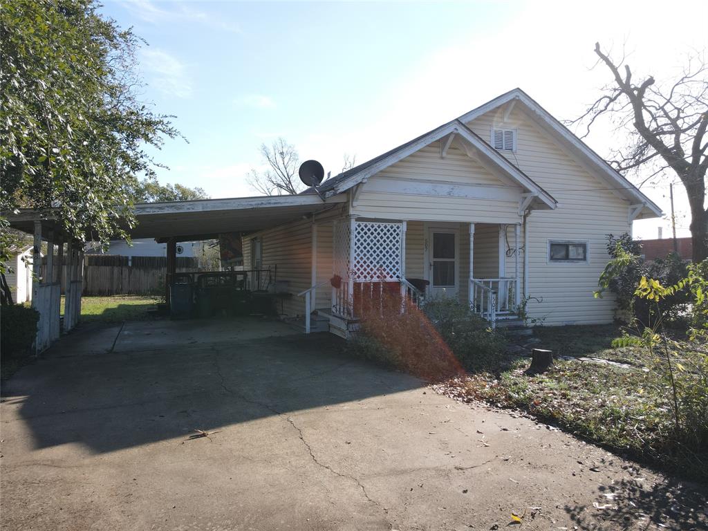 507 S Jackson Street Property Photo 2