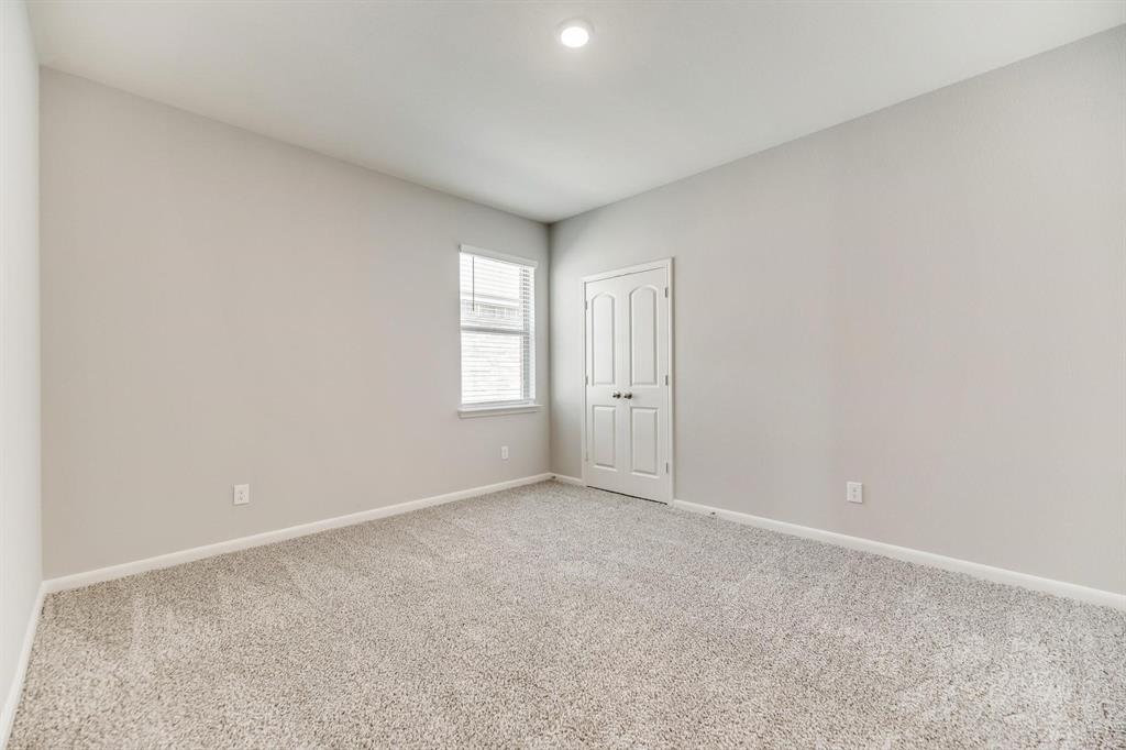 809 Calhoun Drive Property Photo 5