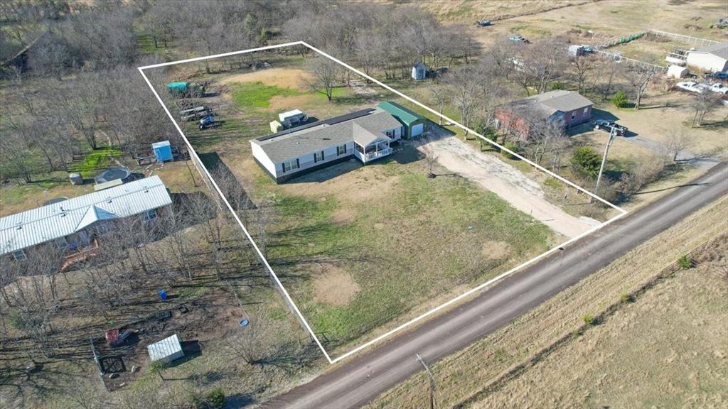 5740 County Road 1091 Property Photo 12
