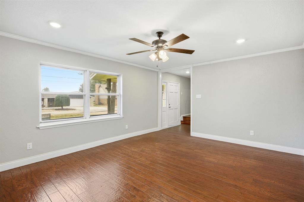5600 Choctaw Drive Property Photo 8