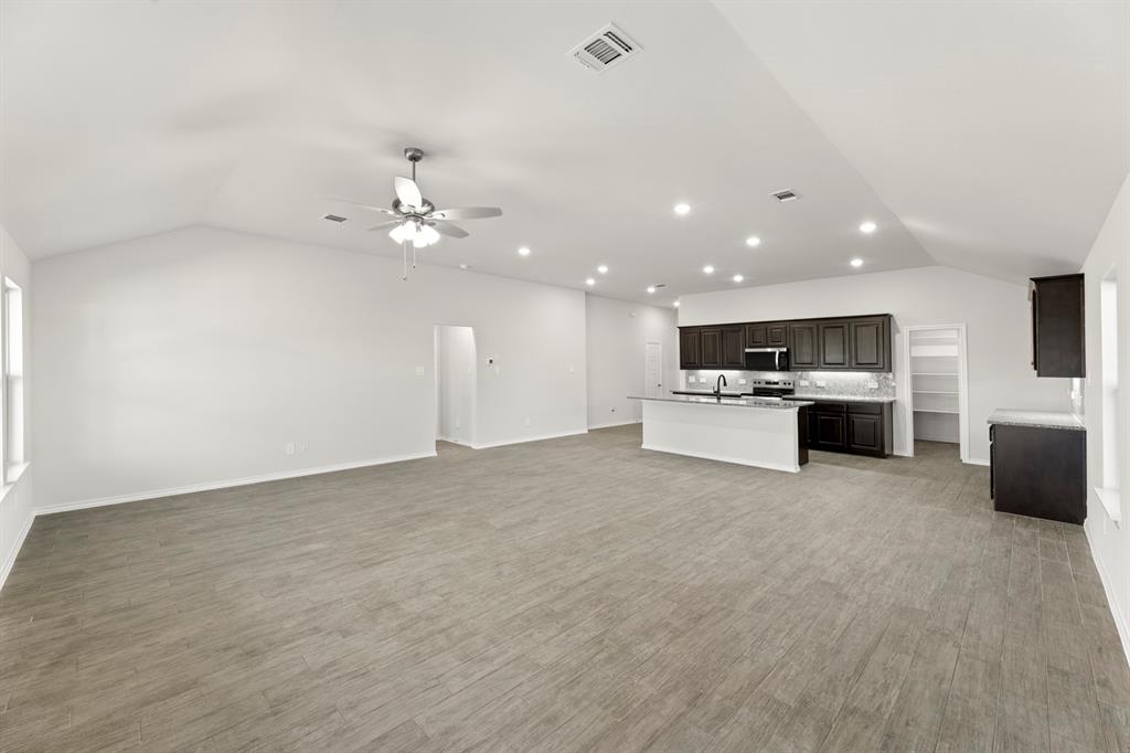 7816 Kingfisher Road Property Photo 10