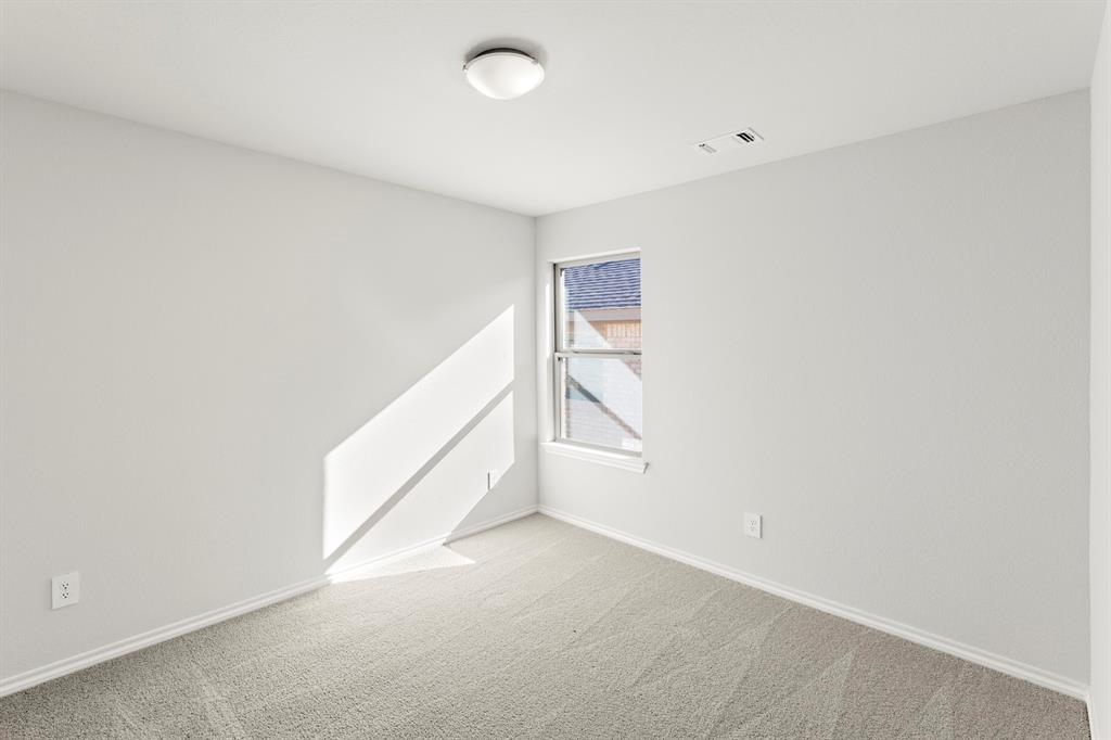 7816 Kingfisher Road Property Photo 17