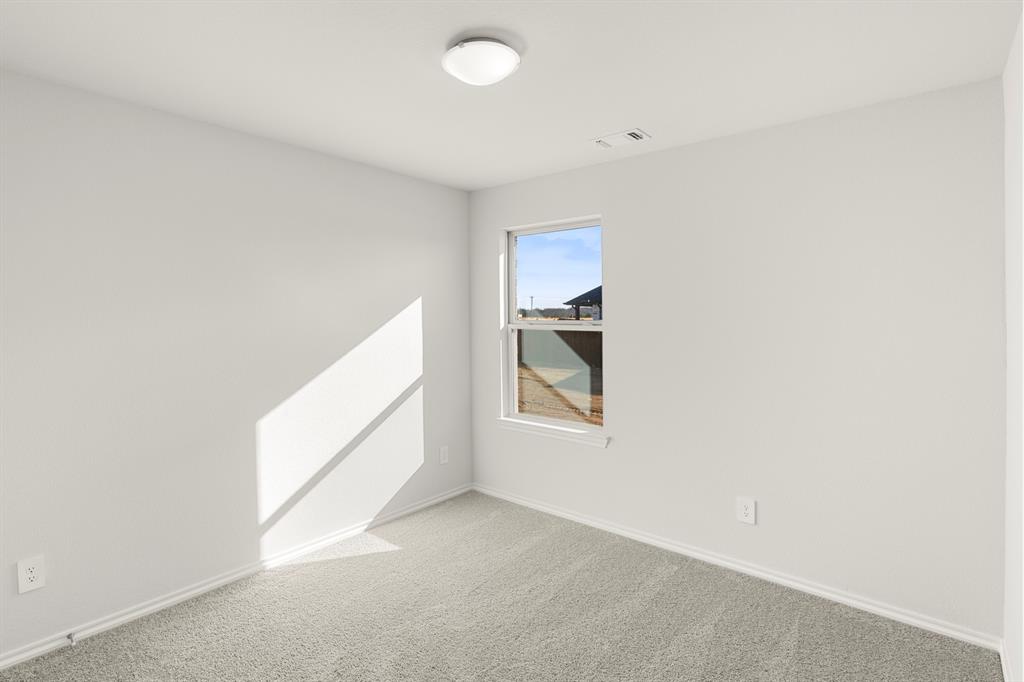 7704 Kingfisher Road Property Photo 16