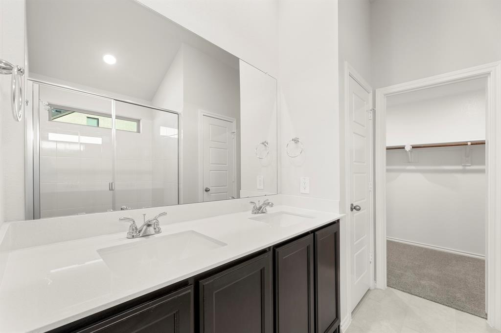 7704 Kingfisher Road Property Photo 20