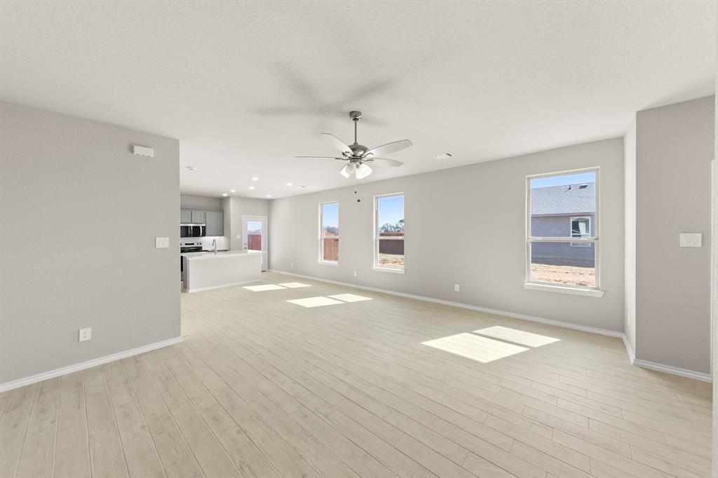 8224 Kingfisher Road Property Photo 11