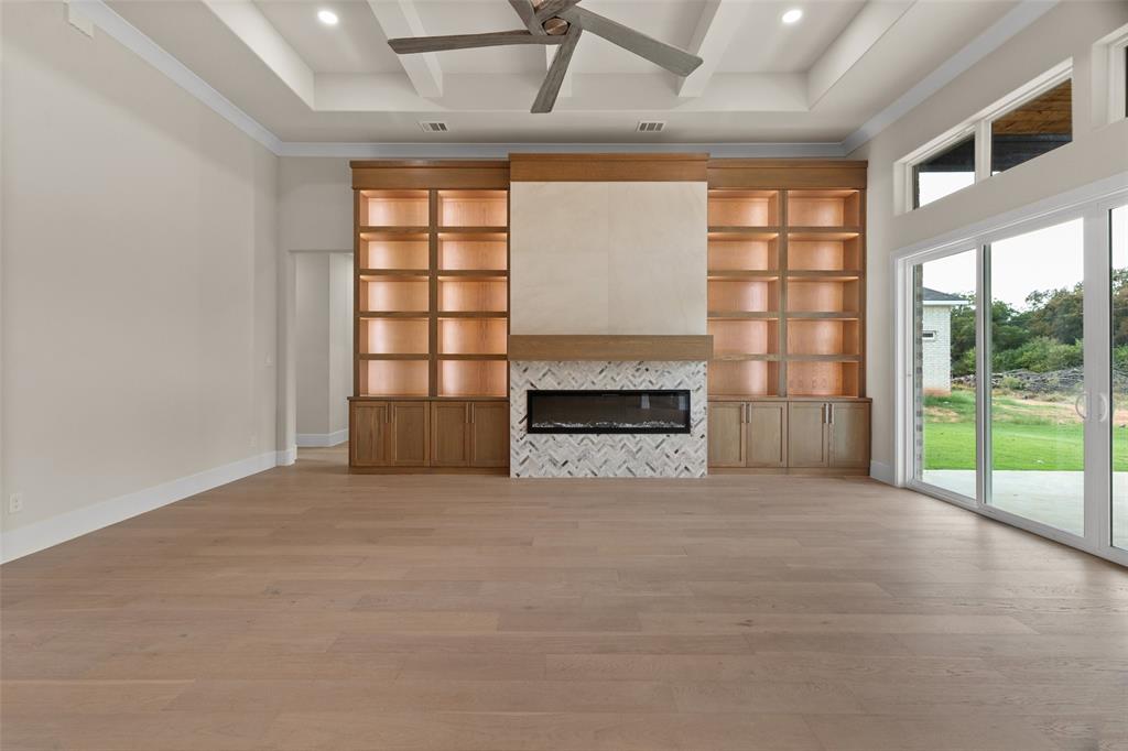 2300 Candlestick Drive Property Photo 9