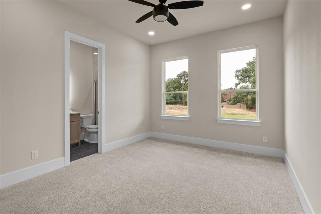 2300 Candlestick Drive Property Photo 25