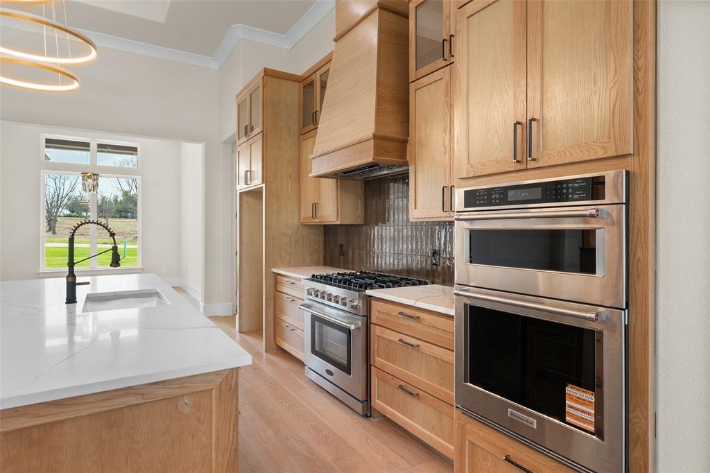 2416 Candlestick Drive Property Photo 13