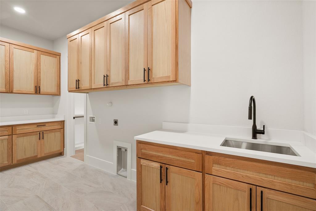 2416 Candlestick Drive Property Photo 31