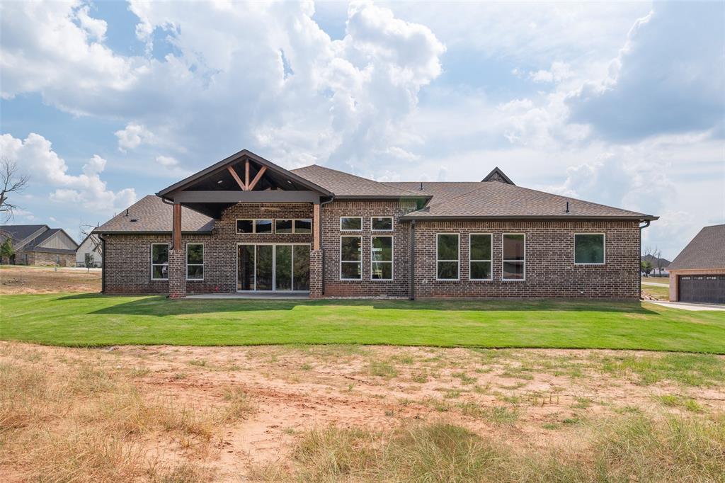2416 Candlestick Drive Property Photo 35
