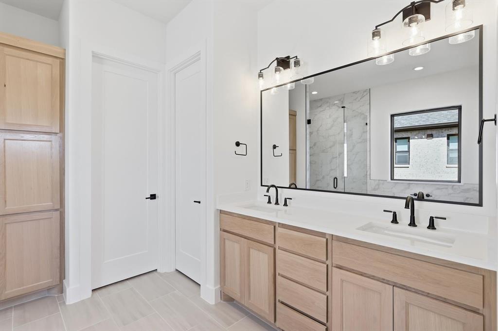 4109 Hydrangea Drive Property Photo 16