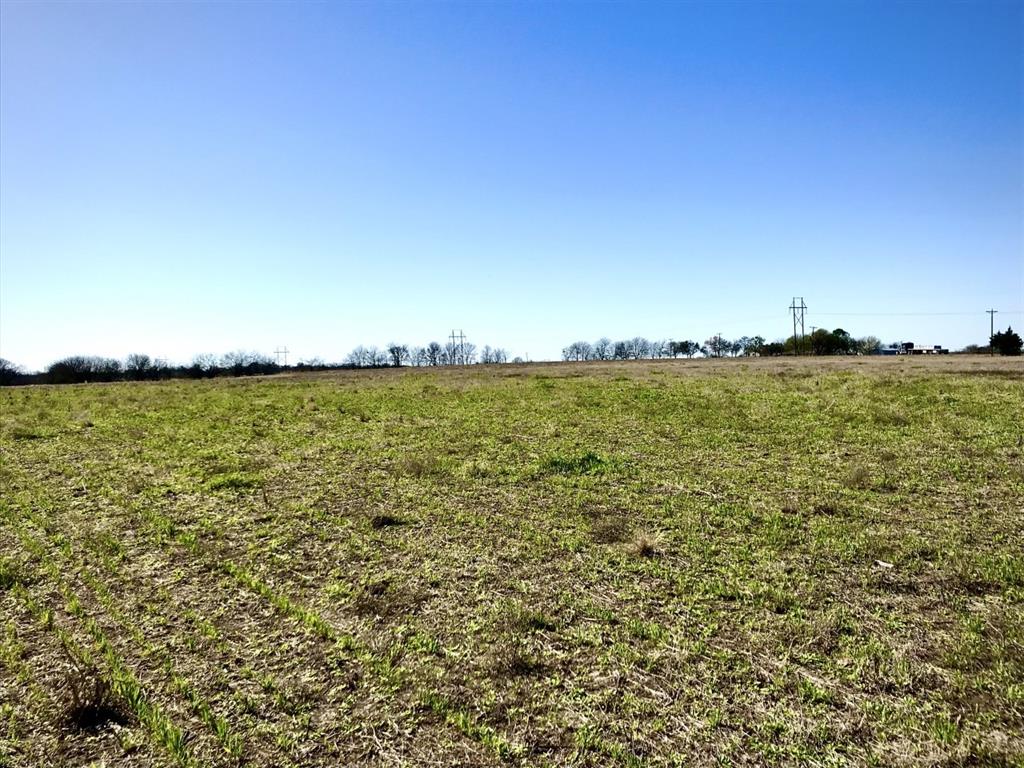00 Fm-660 Property Photo 3