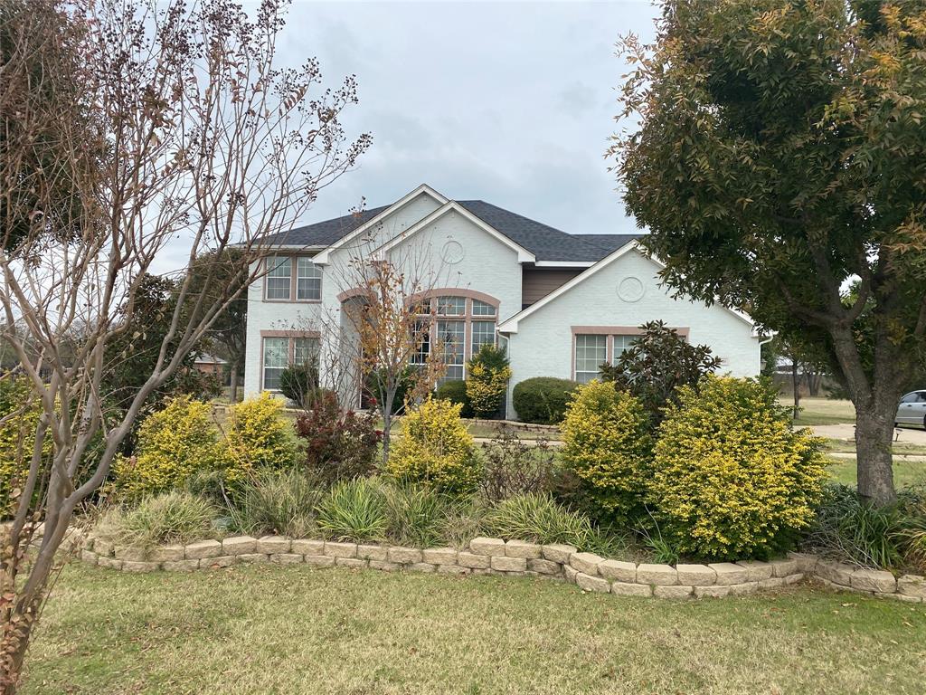 2920 Pinehurst Property Photo 1