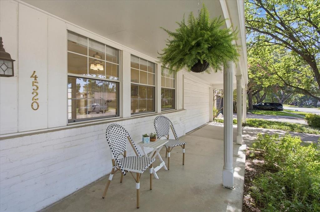 4520 Birchman Avenue Property Photo 4