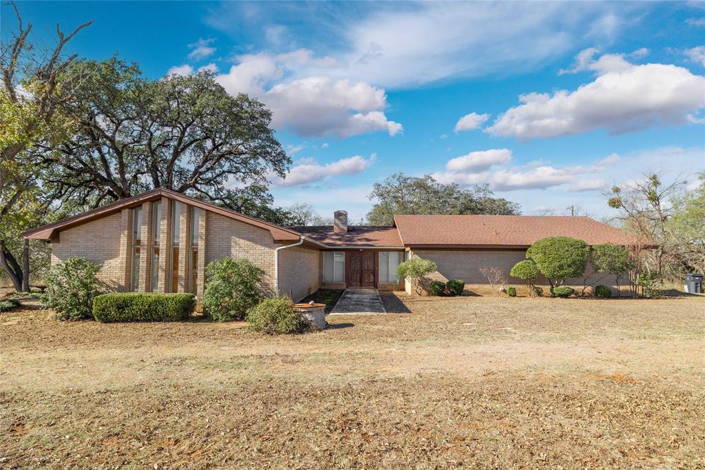 4701 County Road 337 Property Photo 1