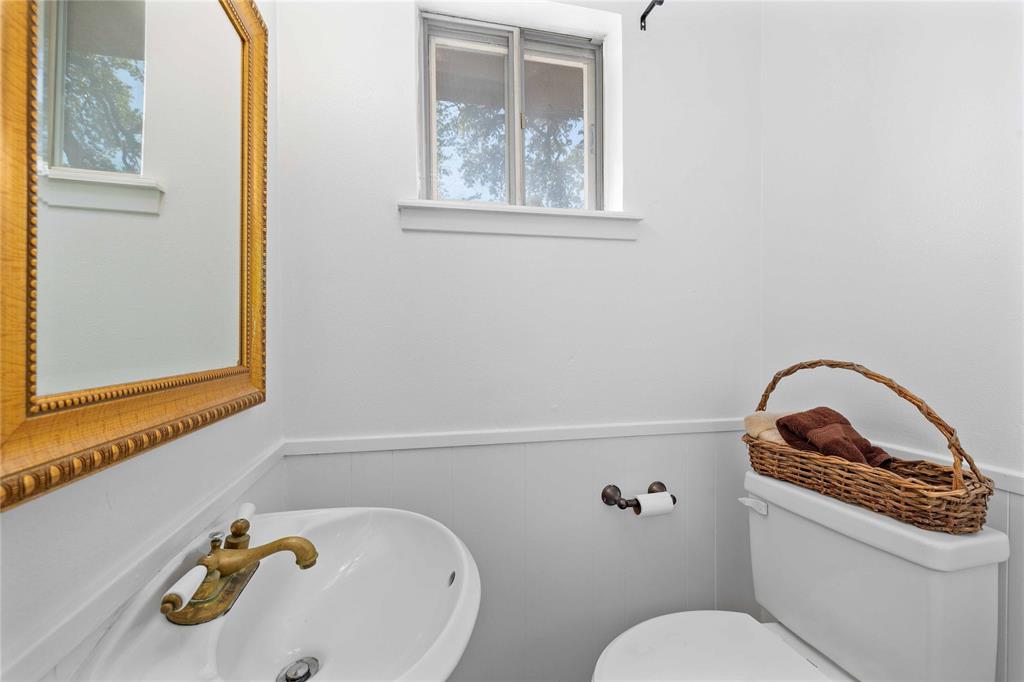 4701 County Road 337 Property Photo 9