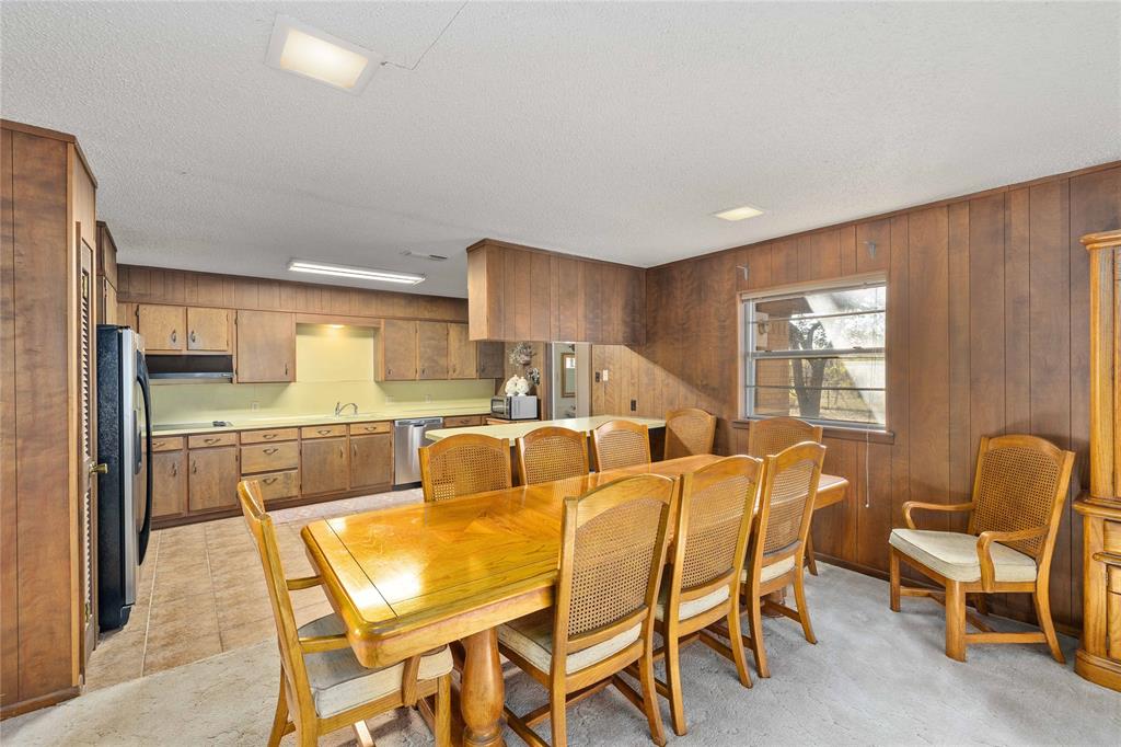4701 County Road 337 Property Photo 10