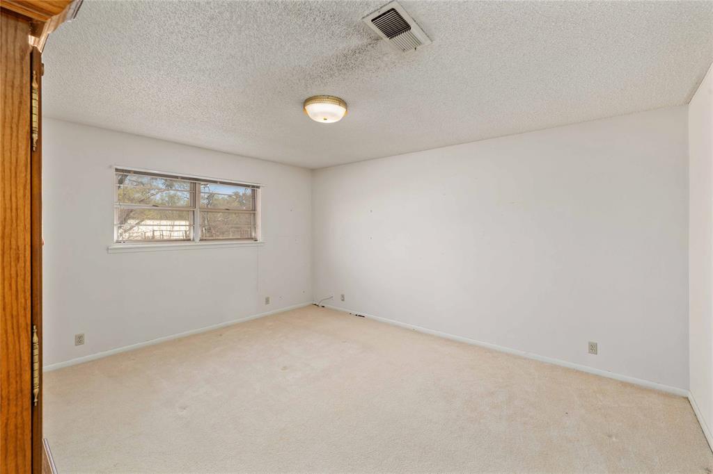 4701 County Road 337 Property Photo 21