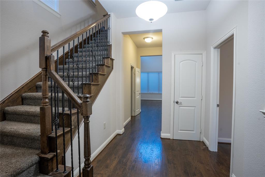 4127 Cascade Sky Drive Property Photo 2