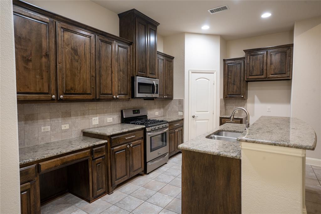 4127 Cascade Sky Drive Property Photo 8