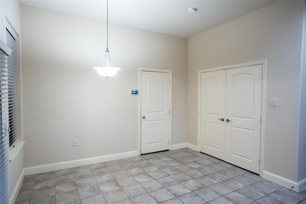 4127 Cascade Sky Drive Property Photo 9