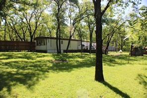 500 Oakwood Drive Property Photo 11