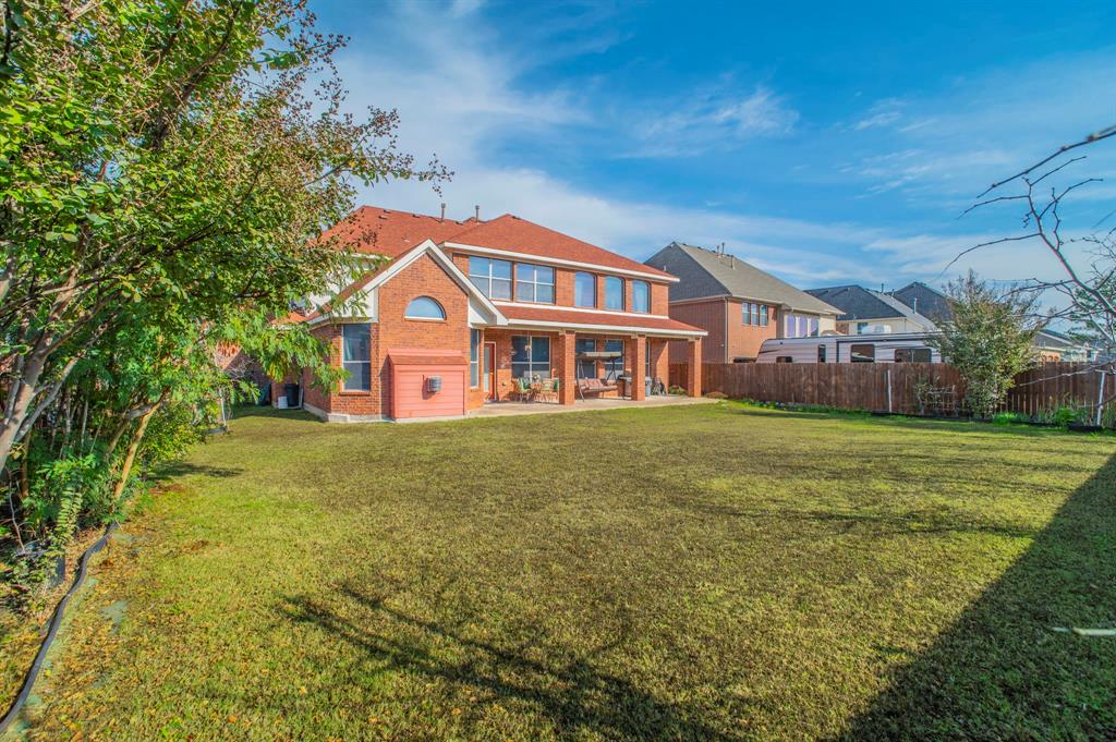 2335 Shackleford Trail Property Photo 6
