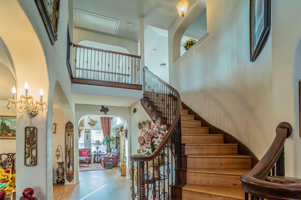 2335 Shackleford Trail Property Photo 7