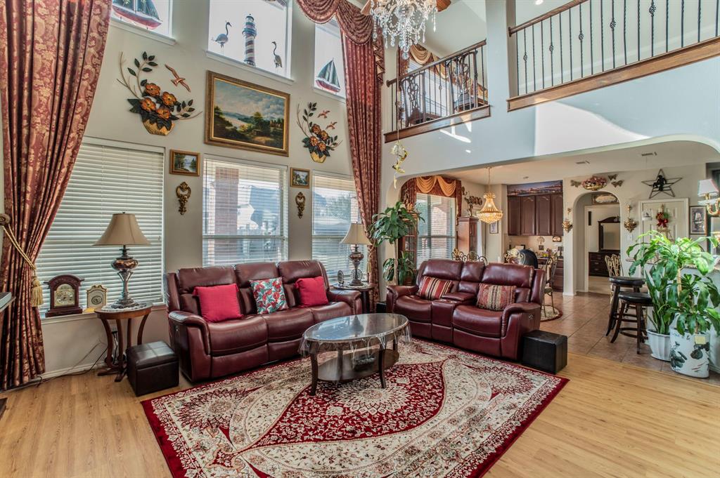 2335 Shackleford Trail Property Photo 8