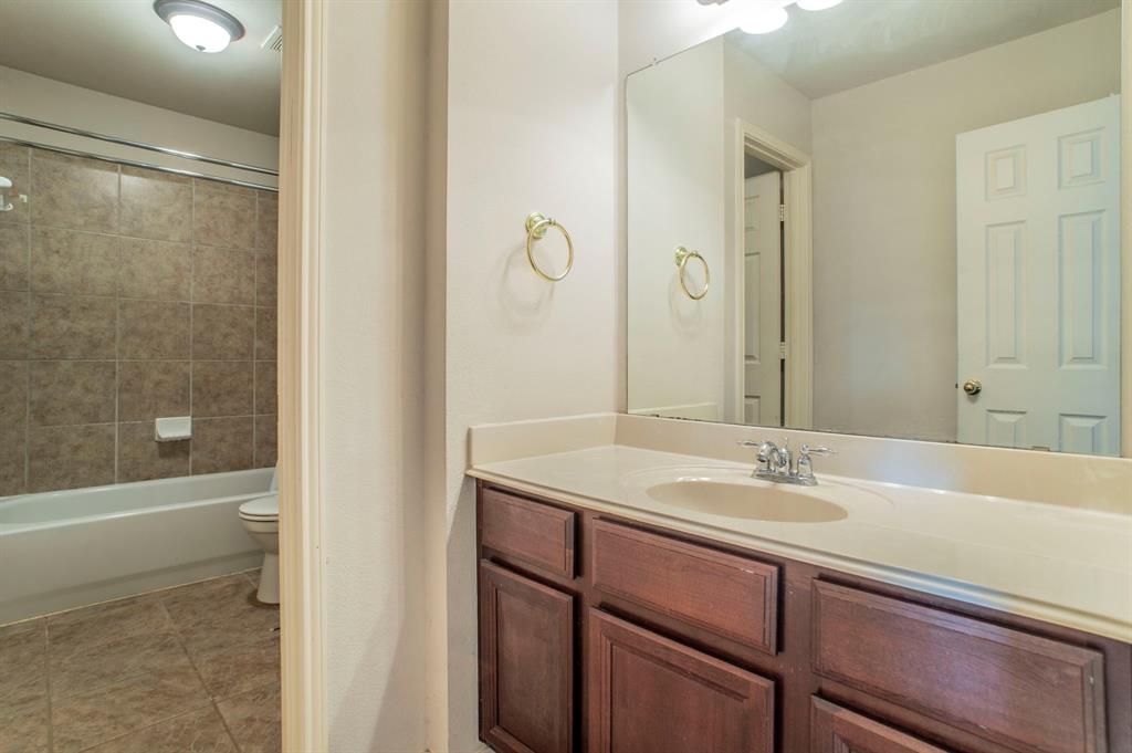 2335 Shackleford Trail Property Photo 23