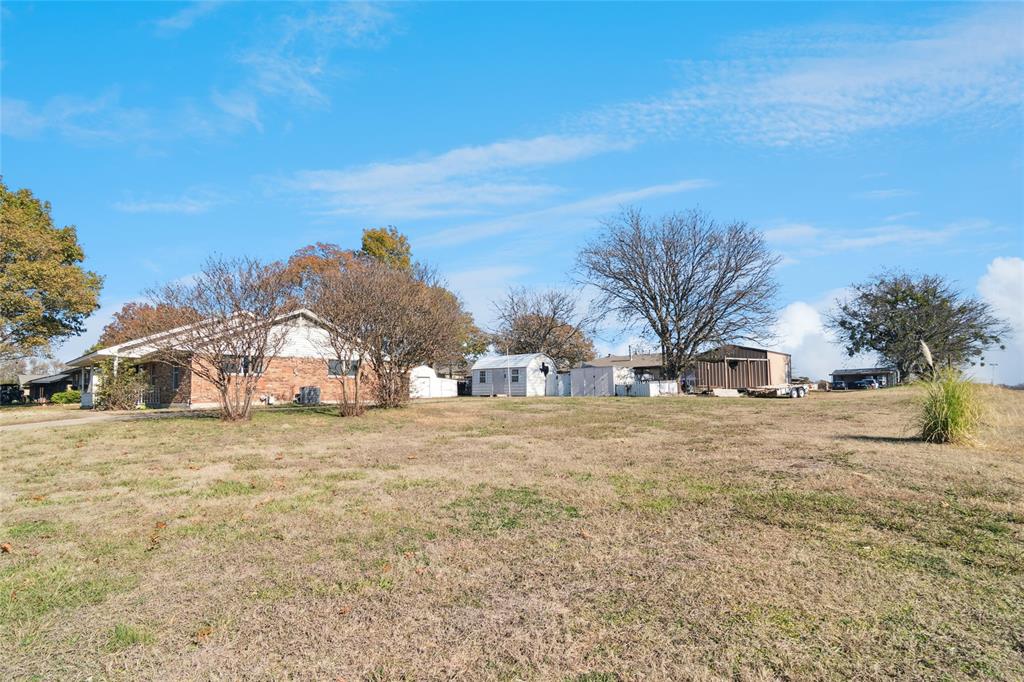 941 Maple Street Property Photo 27