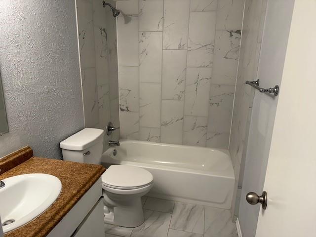 6000 Westridge Lane 802 Property Photo 8