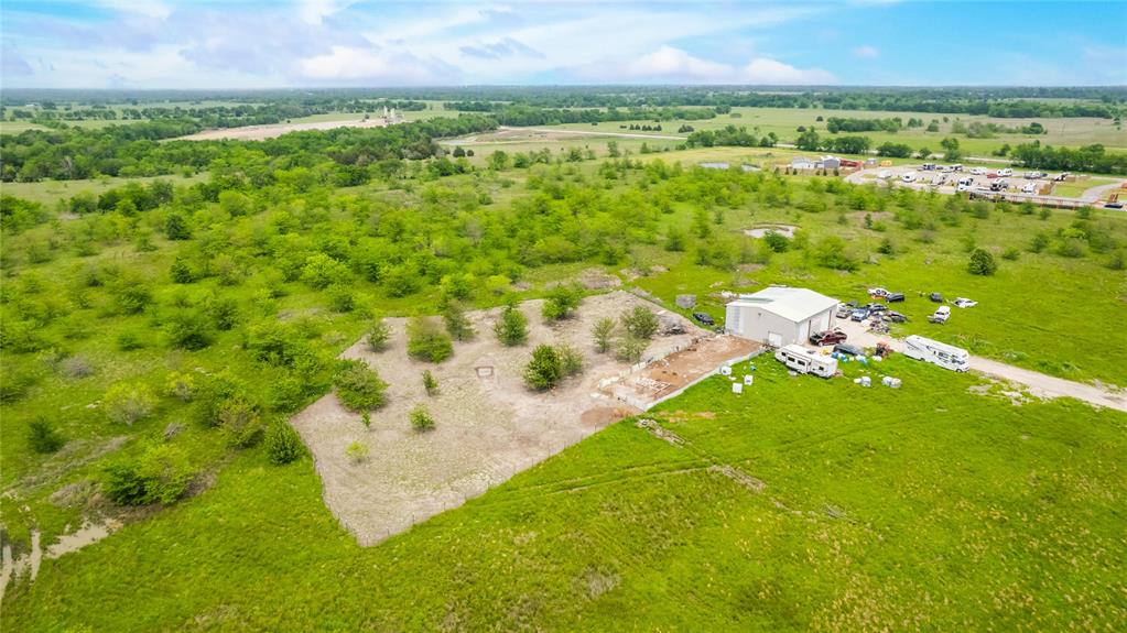5912 E Interstate 30 Property Photo 2
