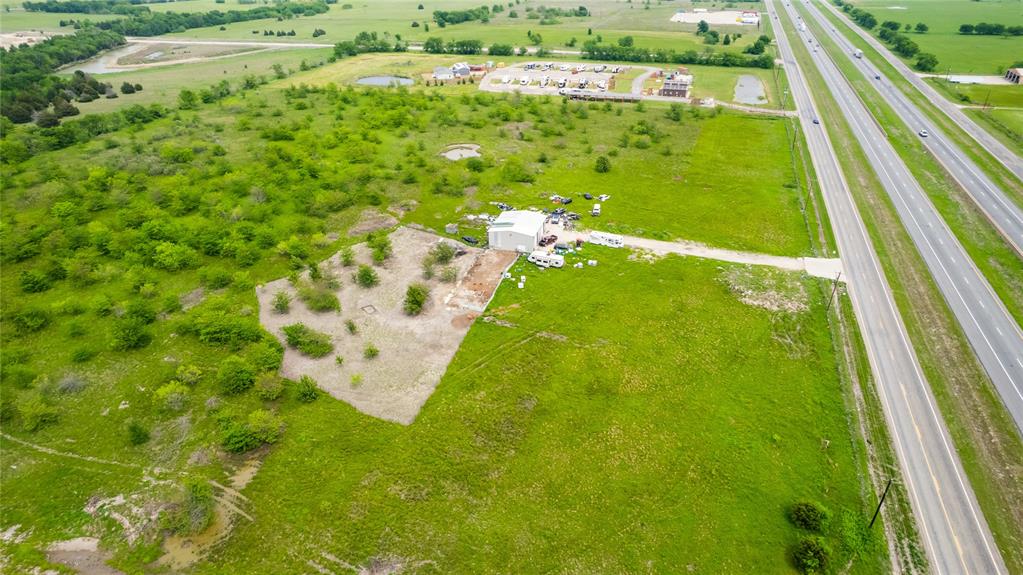 5912 E Interstate 30 Property Photo 4