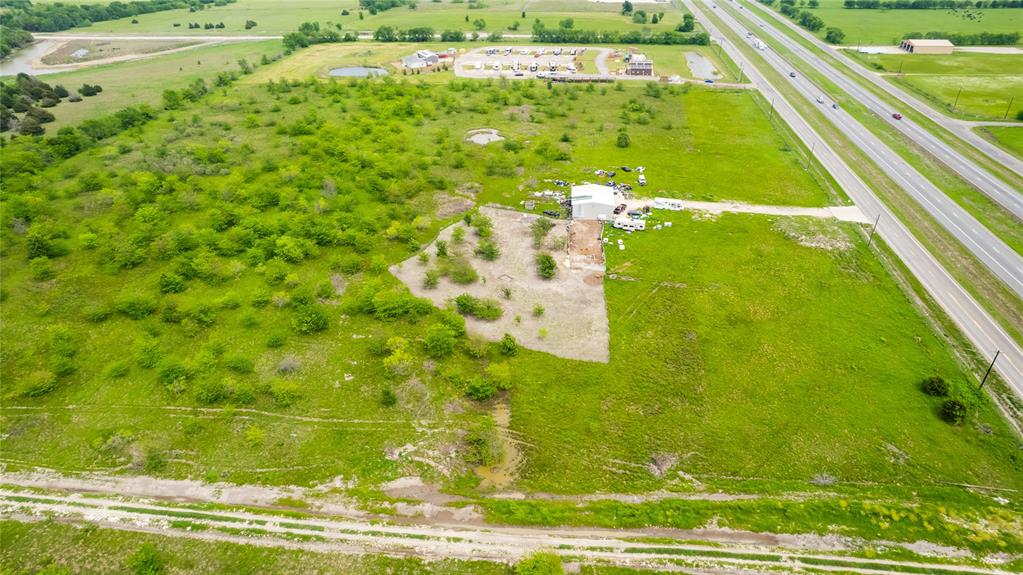 5912 E Interstate 30 Property Photo 5