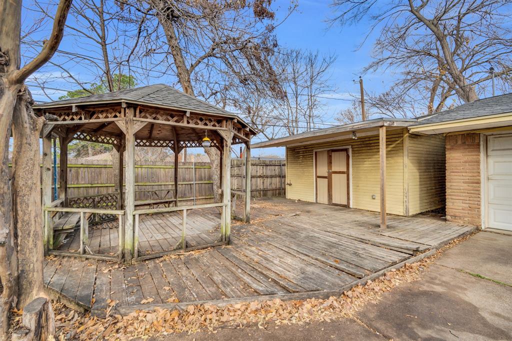 1320 Apache Street Property Photo 27