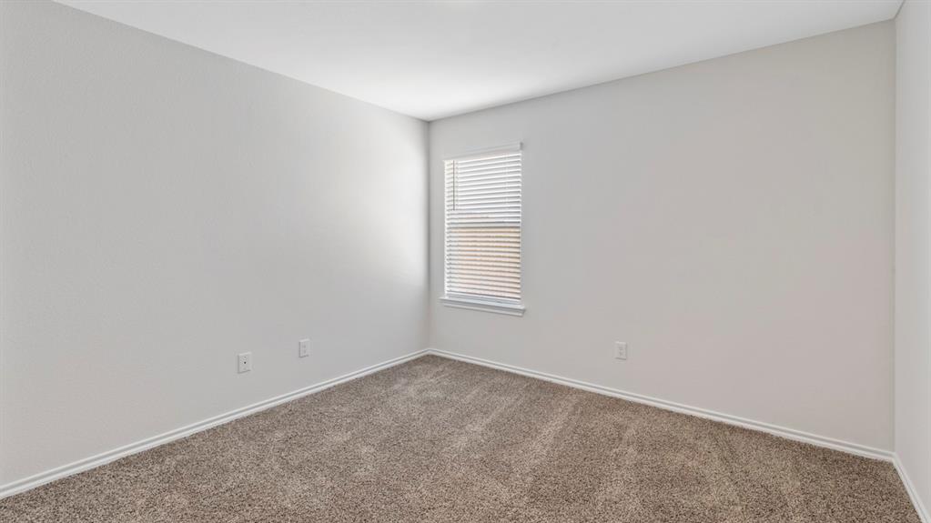 4114 Thistle Drive Property Photo 13