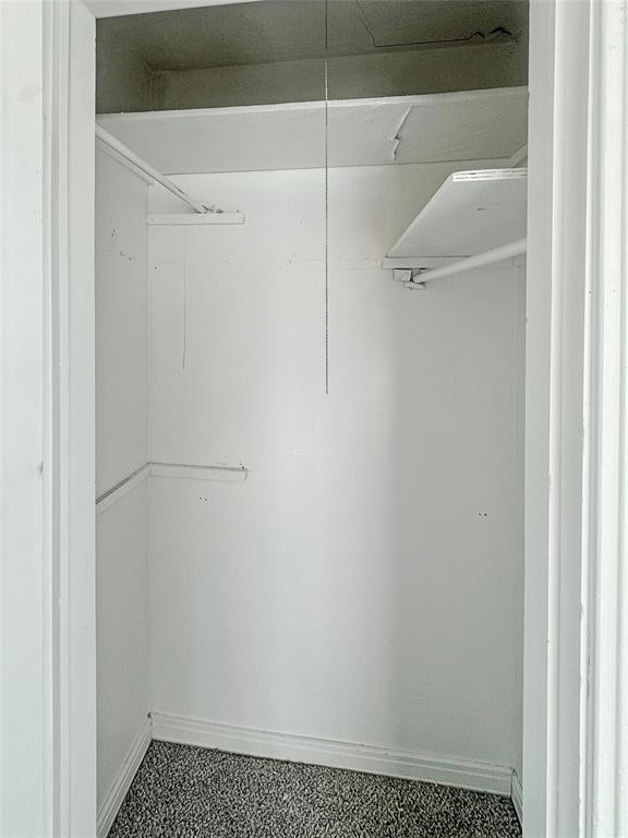 211 Oak Property Photo 14
