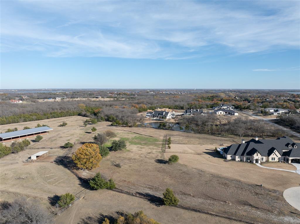 930 Cowboy Court Property Photo 14