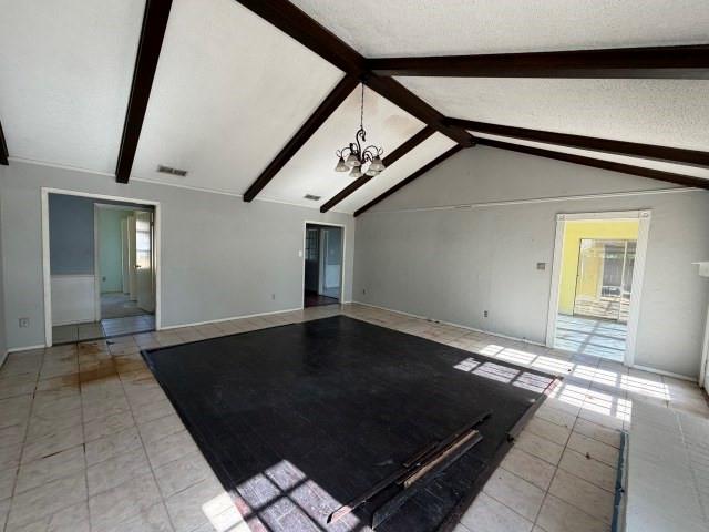 102 Newport Lane Property Photo 3
