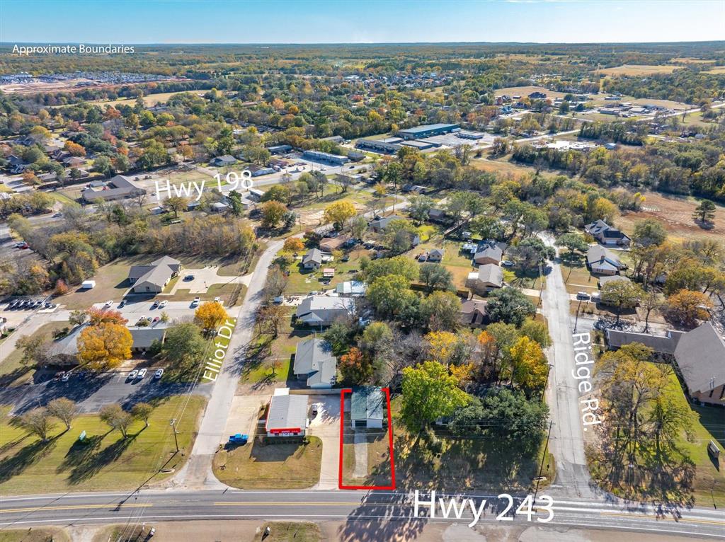 573 W State Hwy 243 Property Photo 6