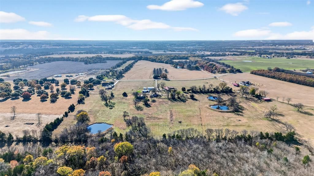 1835 Fm 697 Property Photo 1
