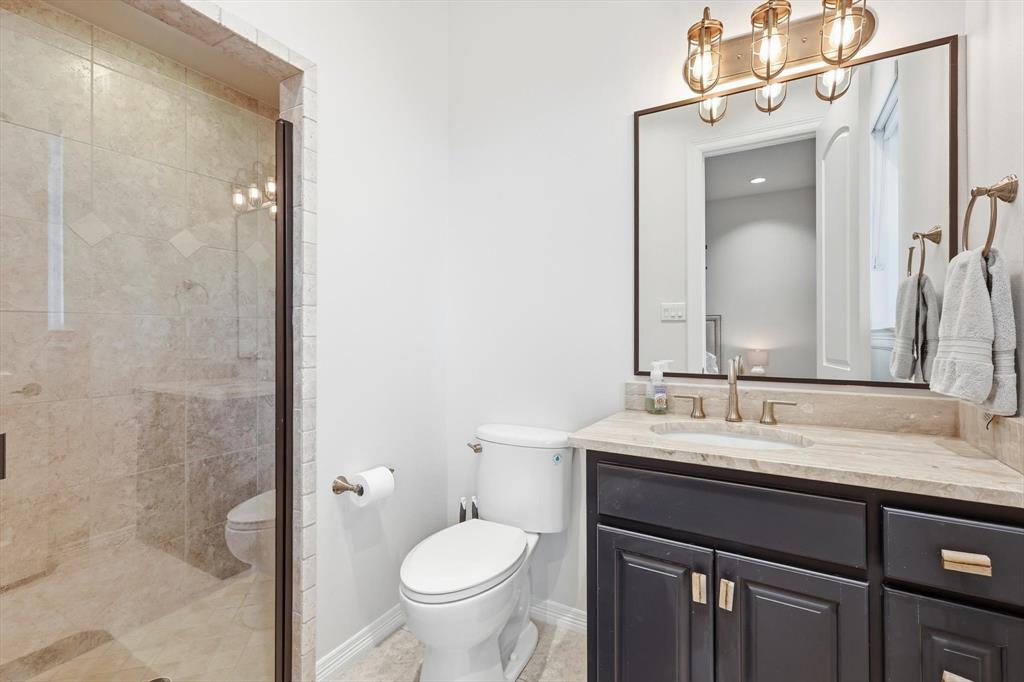 7105 W Hells Gate Drive Property Photo 23