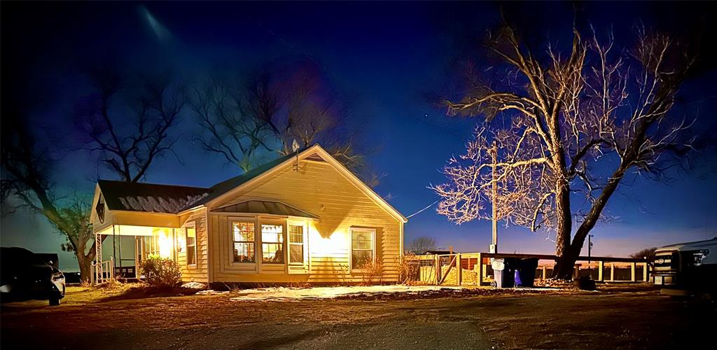 2074 W Fm 922 Property Photo 2