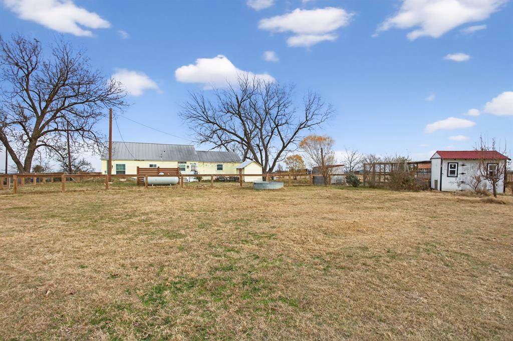 2074 W Fm 922 Property Photo 28