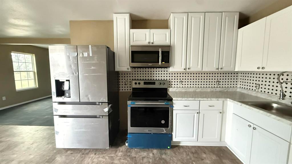 401 Hinnant Street Property Photo 7