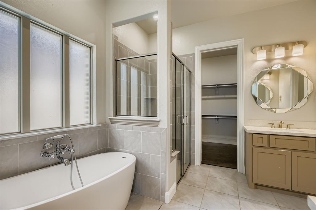 932 Hunters Creek Drive Property Photo 20